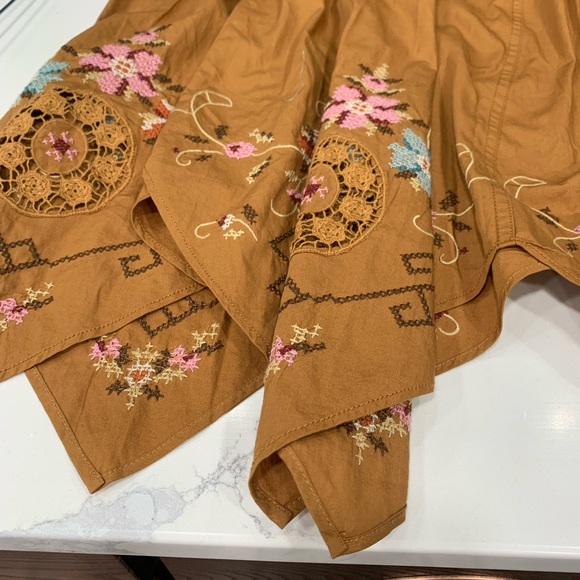 Free People Arielle skirt. Embroidered. - Picture 10 of 12